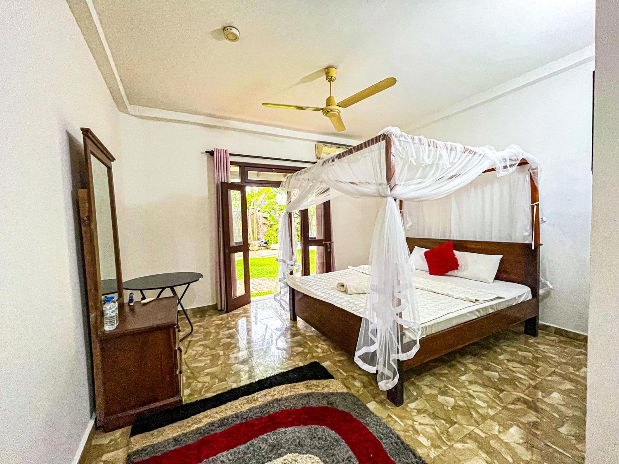 Galle Camellia Room photo